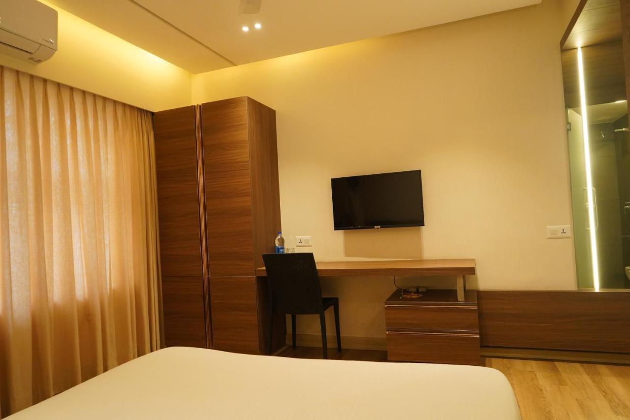 Hotel Bekal International Kasaragod Bagian luar foto