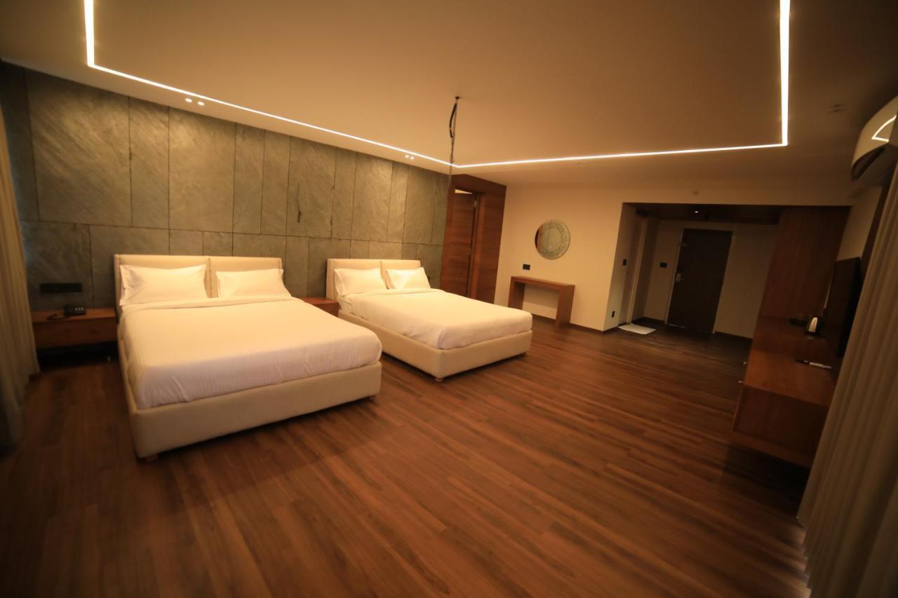 Hotel Bekal International Kasaragod Bagian luar foto