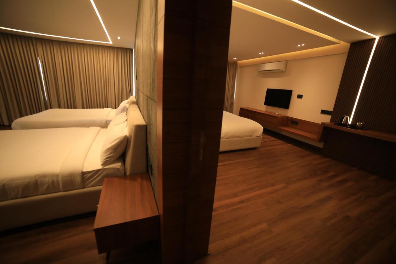 Hotel Bekal International Kasaragod Bagian luar foto